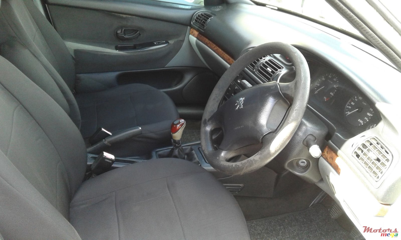 2000' Peugeot 406 photo #3