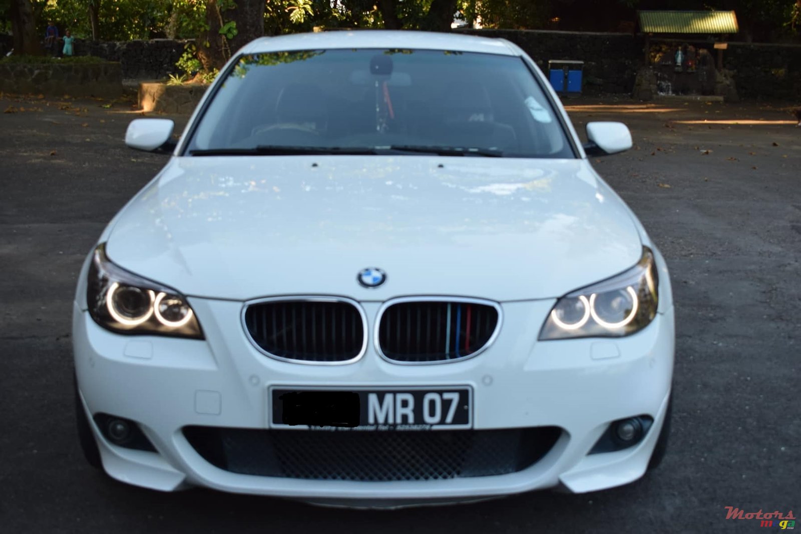 2007' BMW 520 photo #6