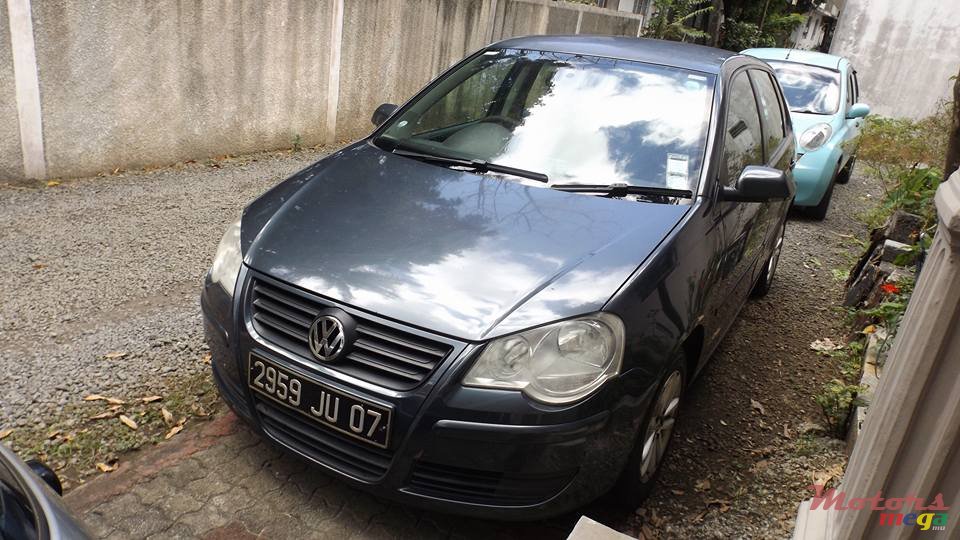 2007' Volkswagen Polo photo #2