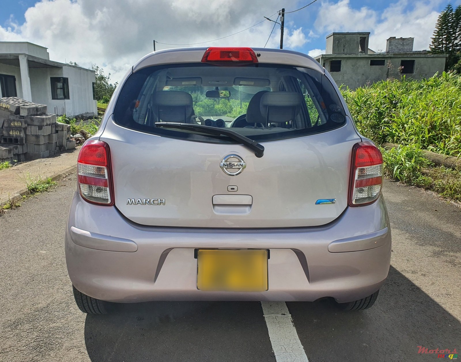 2011' Nissan March photo #4