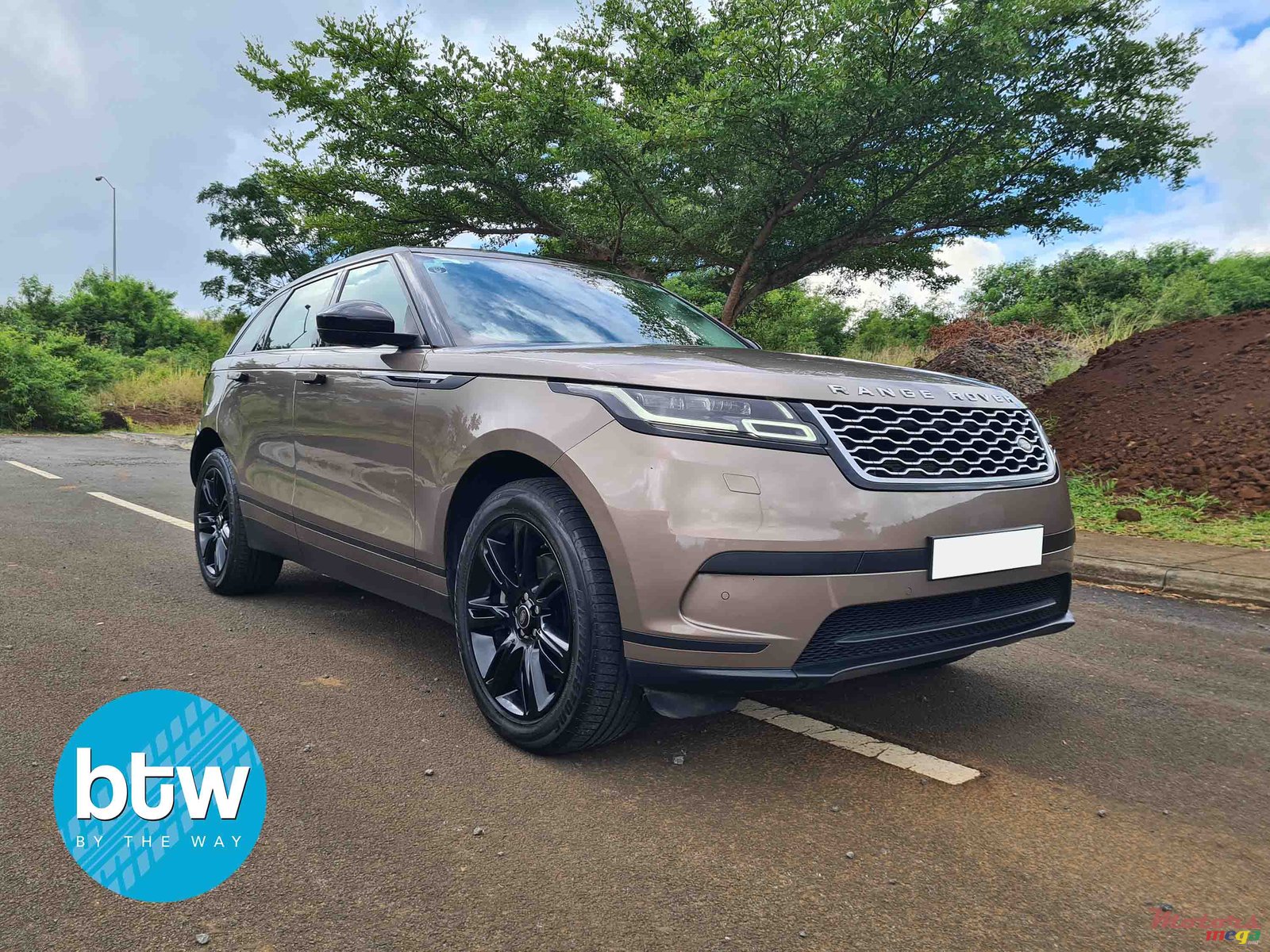 2018' Land Rover Range Rover photo #1