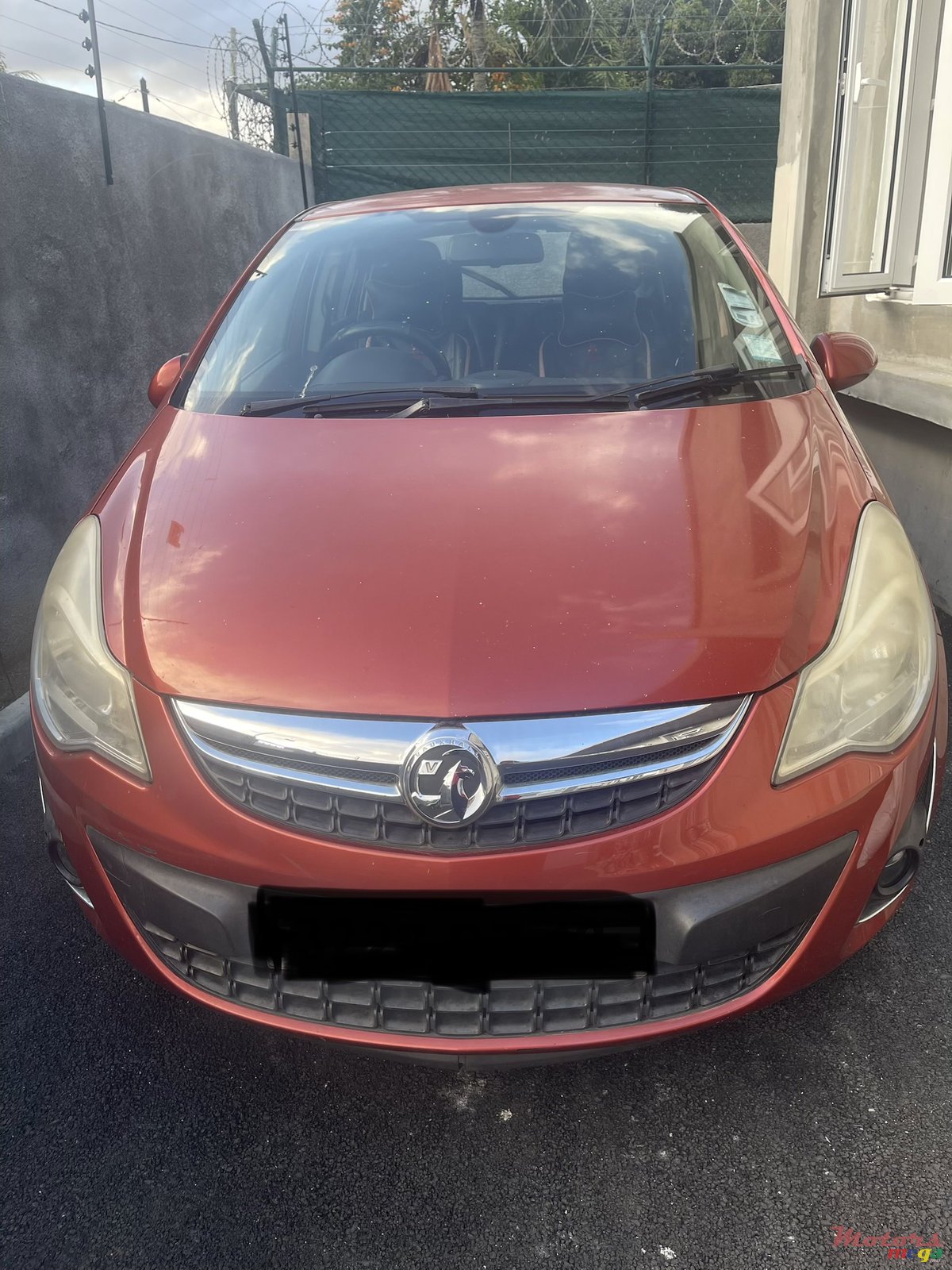 2013' Opel Corsa photo #1