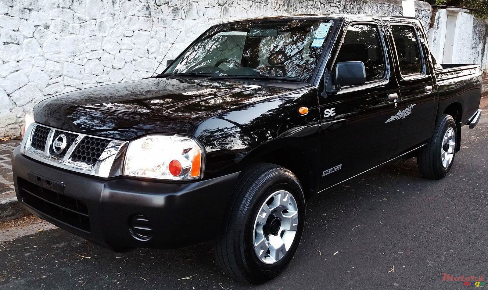 2010' Nissan Navara (54227164) photo #2