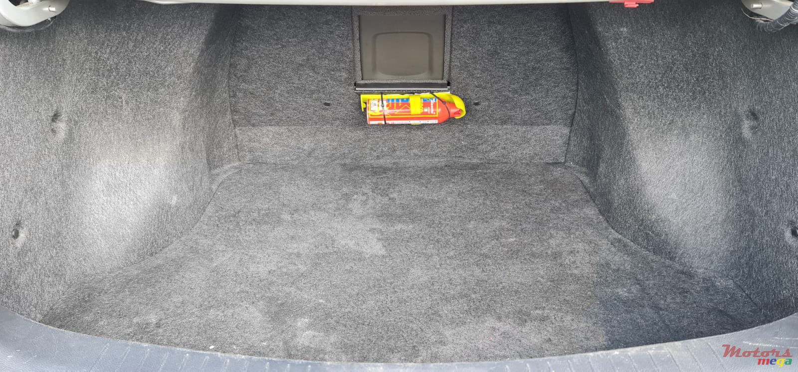 2008' Nissan Bluebird photo #7