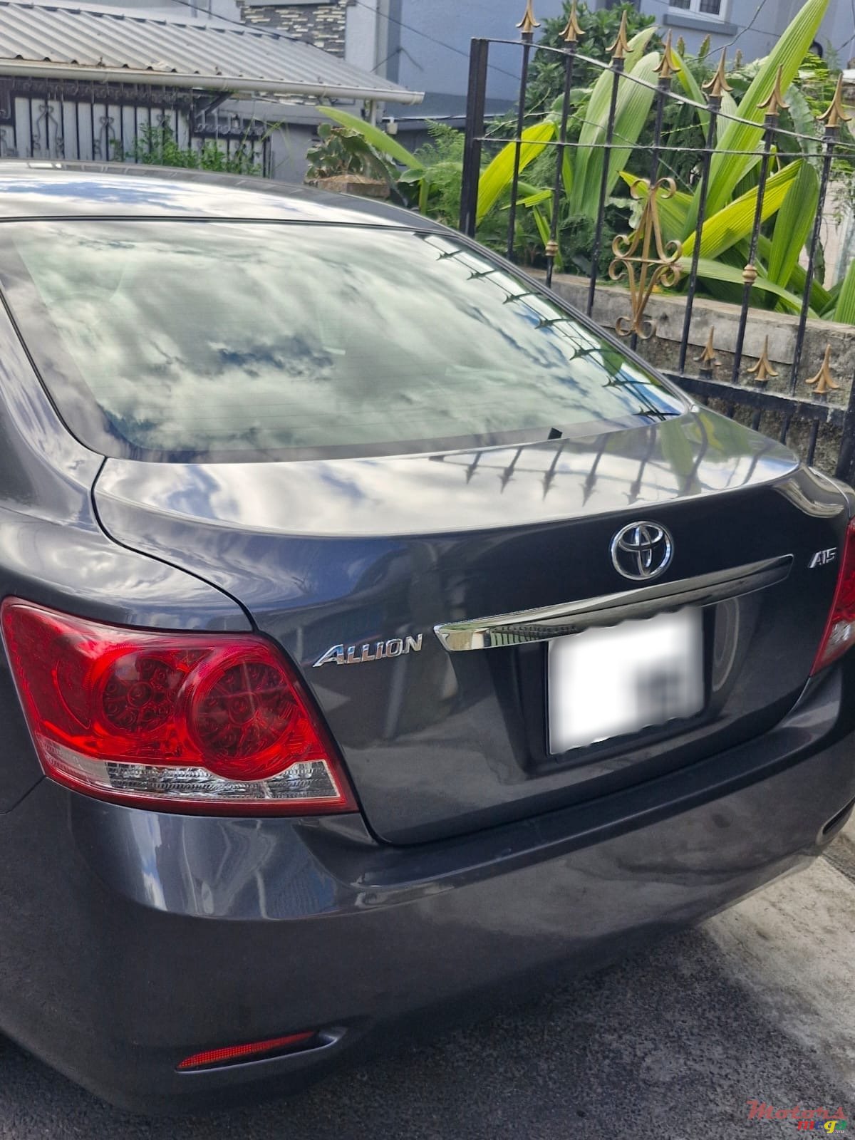 2015' Toyota Allion photo #2
