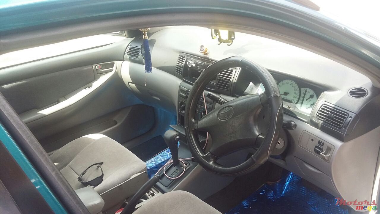 2001' Toyota Corolla photo #5