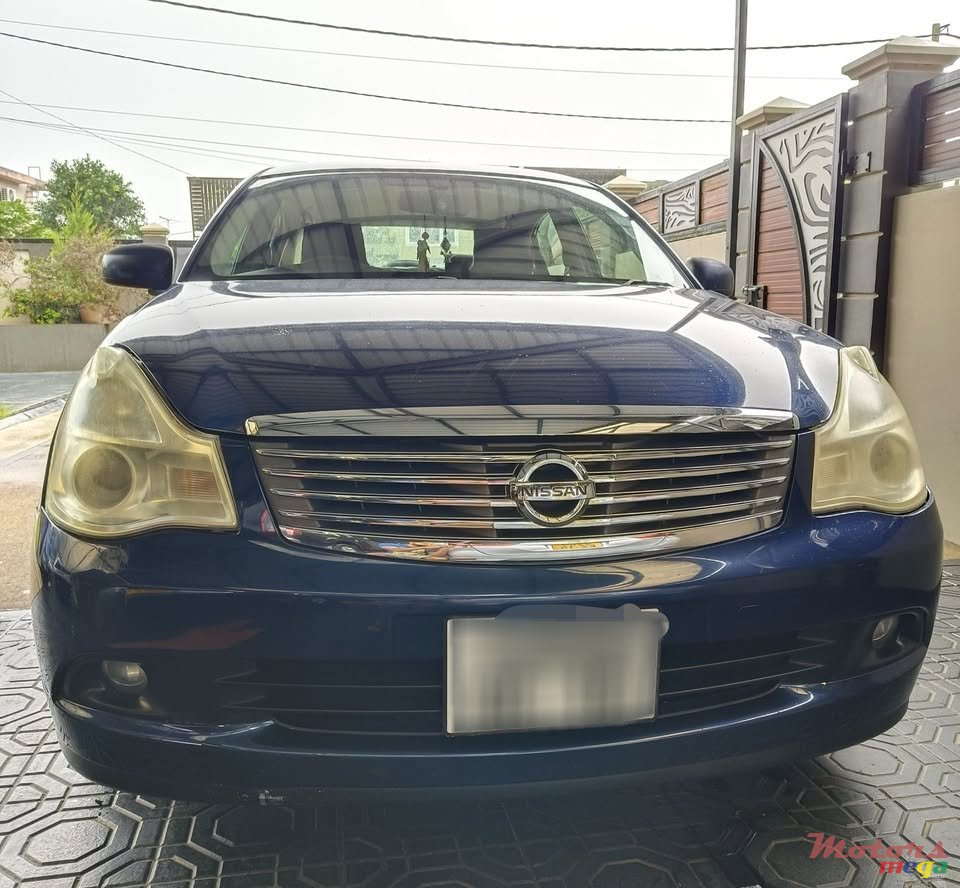2010' Nissan Bluebird photo #1