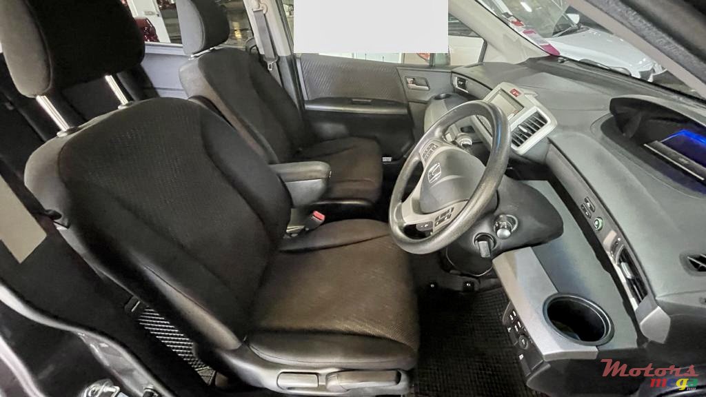 2014' Honda Freed photo #5