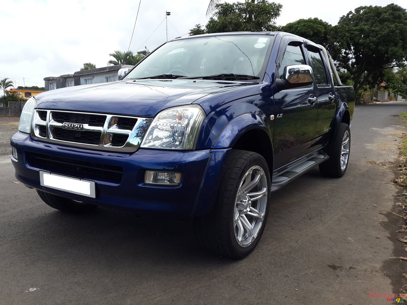 2006' Isuzu D'Max (LS) 4x4 photo #1
