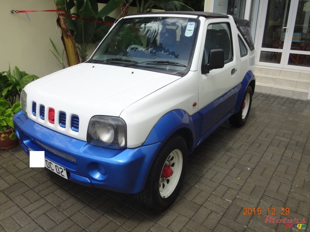 2002' Suzuki Jimny Convertible 4x4 photo #1