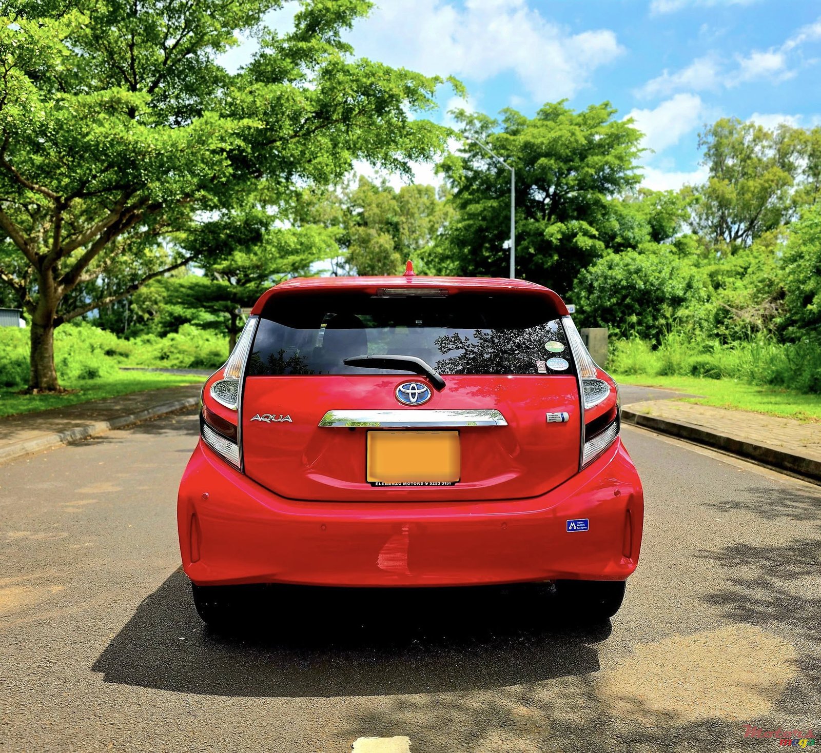 2020' Toyota Aqua photo #3