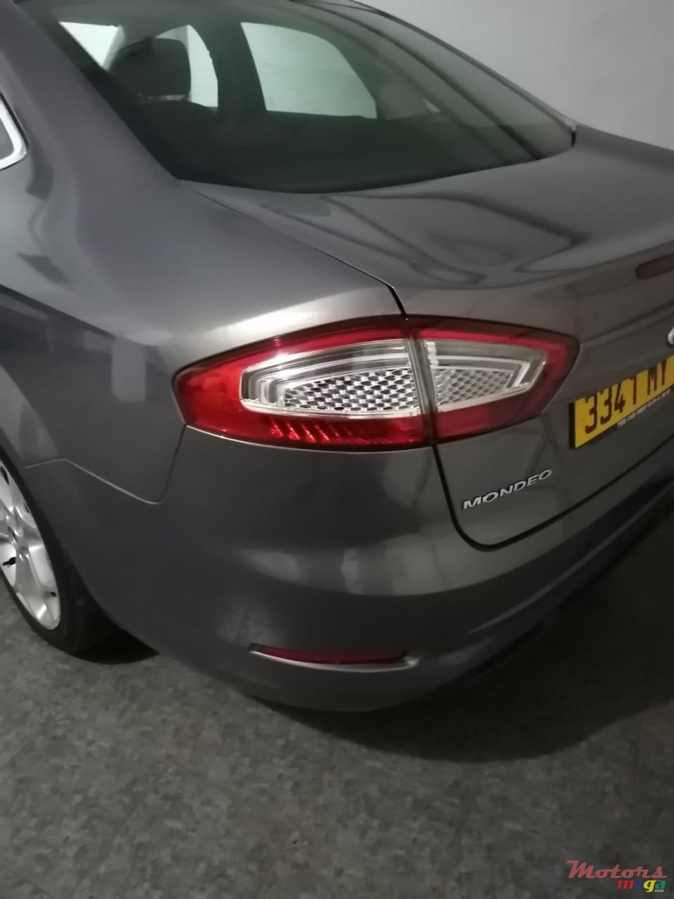 2012' Ford Mondeo photo #5