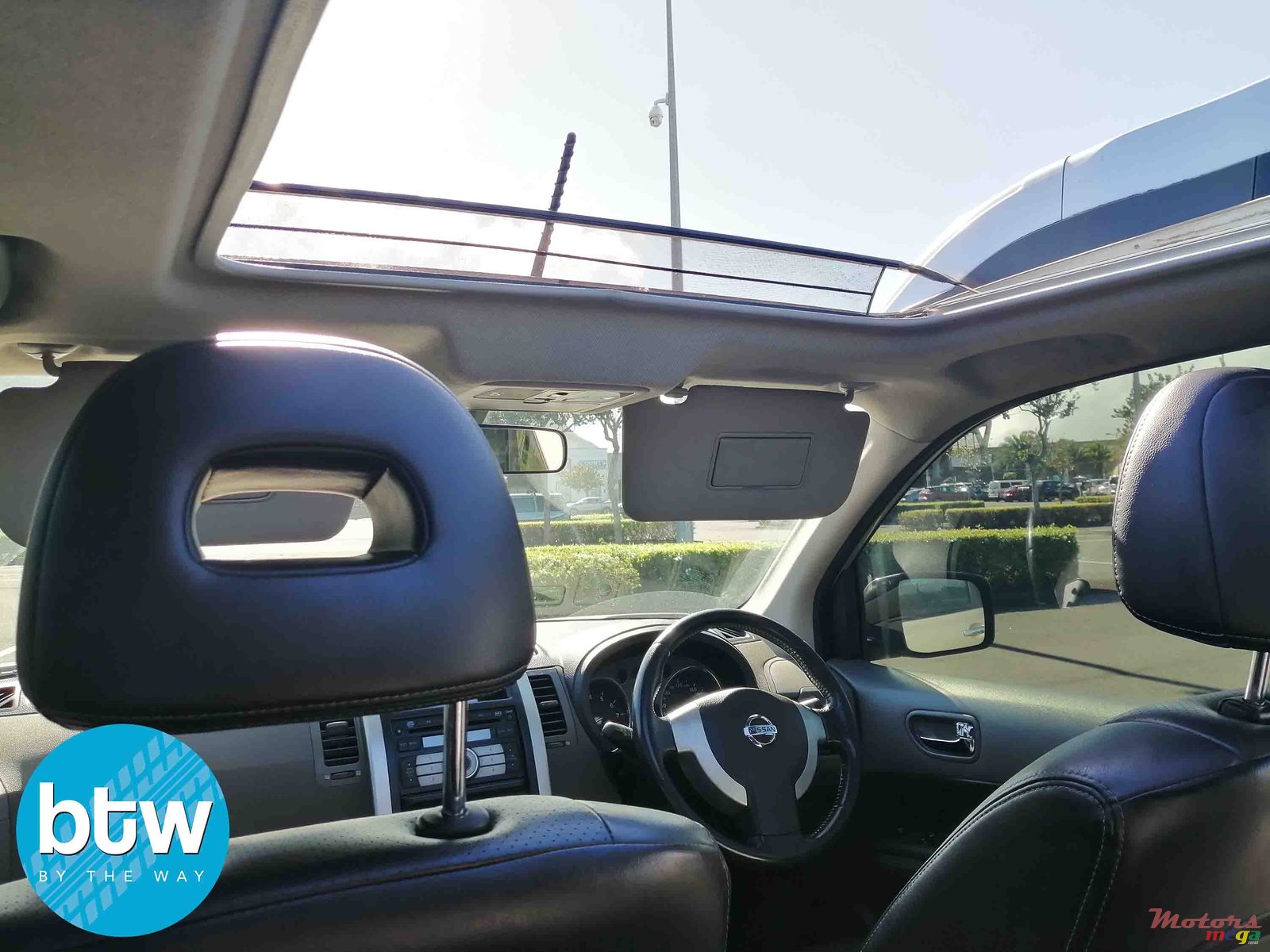 2011' Nissan X-Trail photo #7