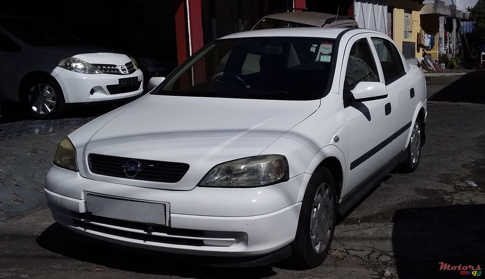 2004' Opel Astra photo #1