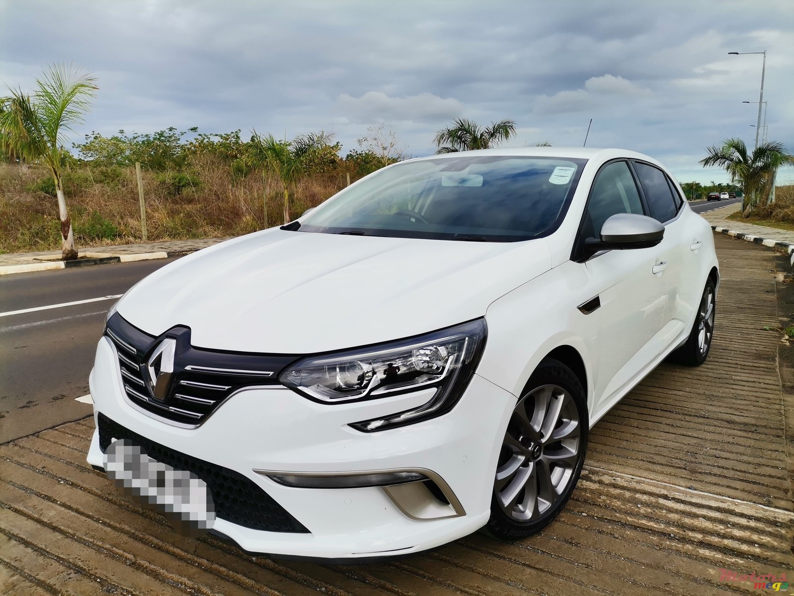 2017' Renault Megane GTLINE 1.2 TURBO+INTERCOOLER photo #5