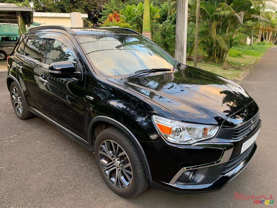 2018' Mitsubishi ASX photo #3