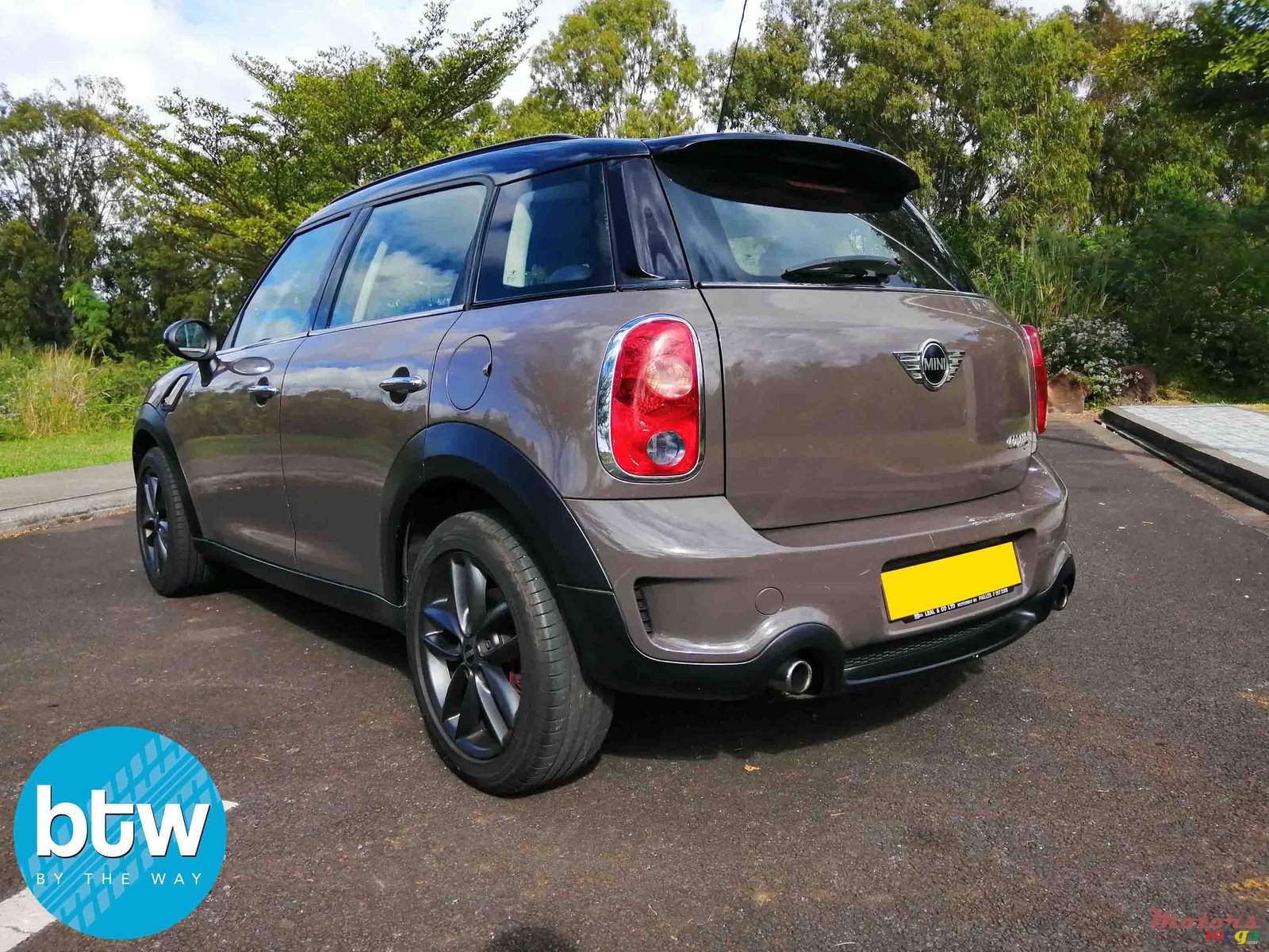 2013' MINI Cooper Countryman photo #3