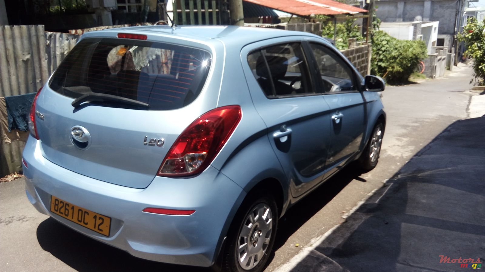 2012' Hyundai i20 2 version photo #2