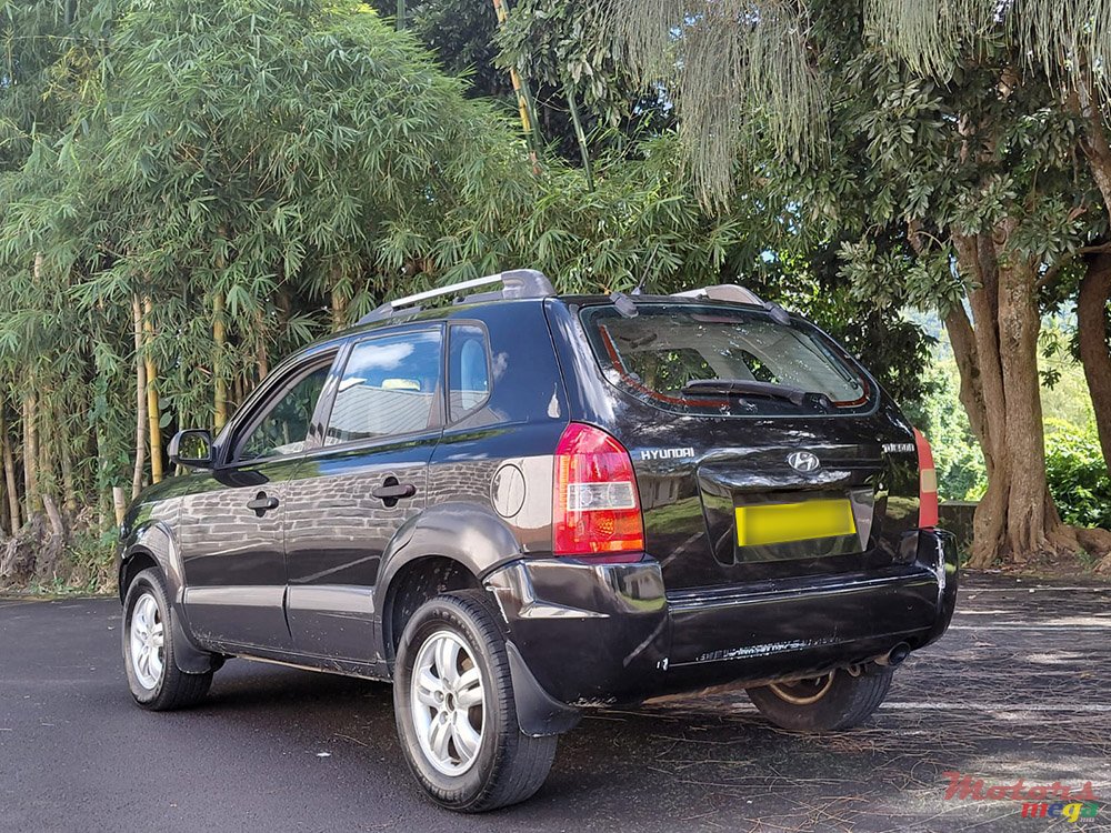 2007' Hyundai Tucson photo #4