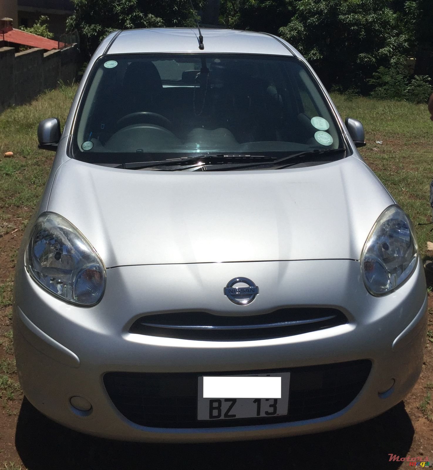 2013' Nissan March photo #1