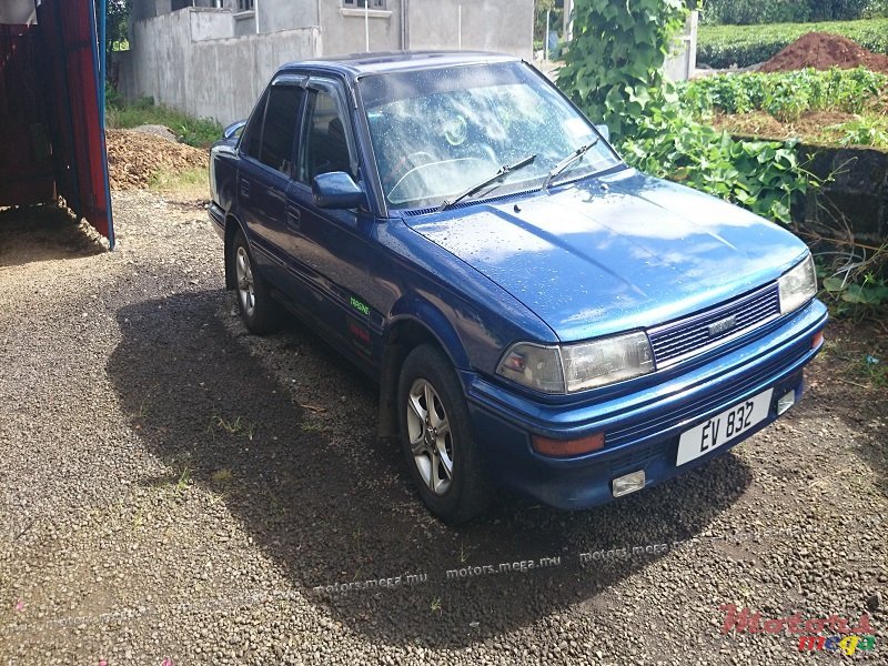 1991' Toyota photo #1