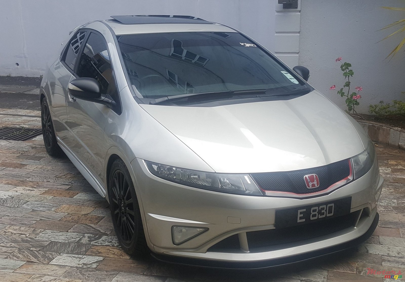 2010' Honda Civic photo #3