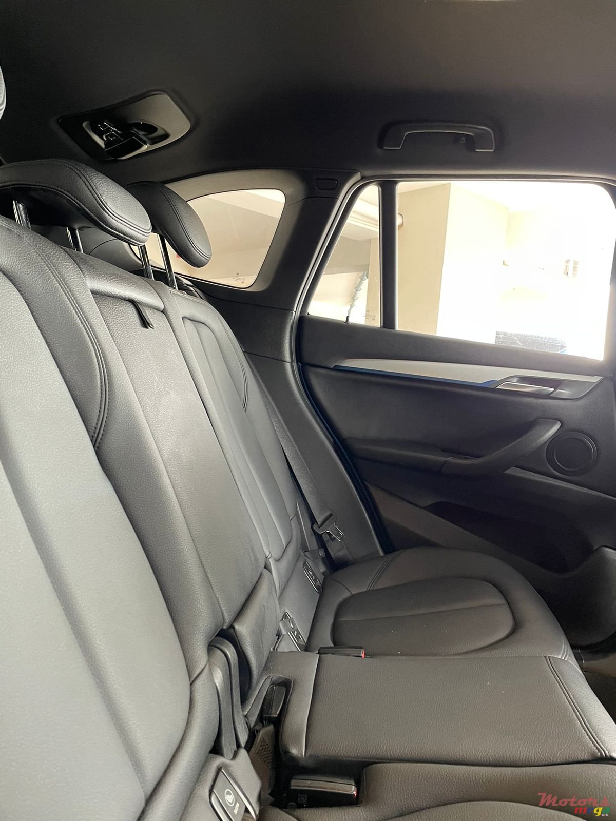 2016' BMW X1 photo #7