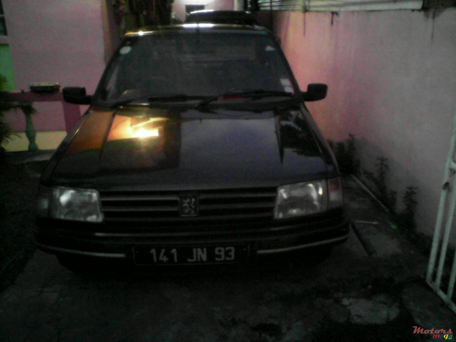 1993' Peugeot 309 photo #1