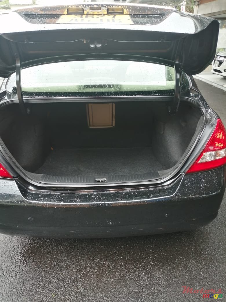 2006' Nissan Tiida photo #5