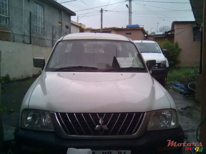 2006' Mitsubishi L 200 None photo #1