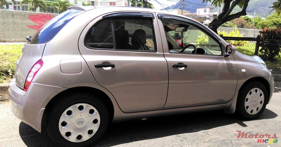 2006' Nissan photo #3