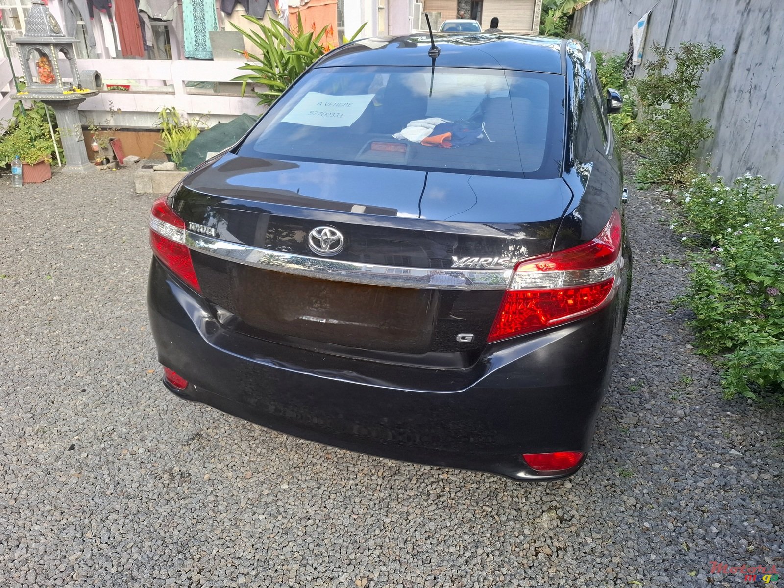 2016' Toyota Yaris None photo #4