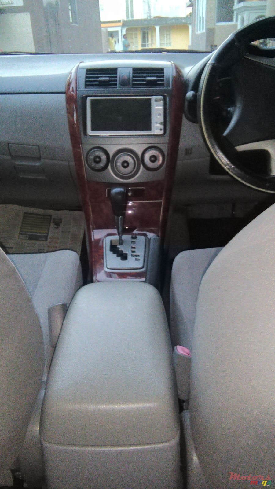 2010' Toyota Axio photo #3