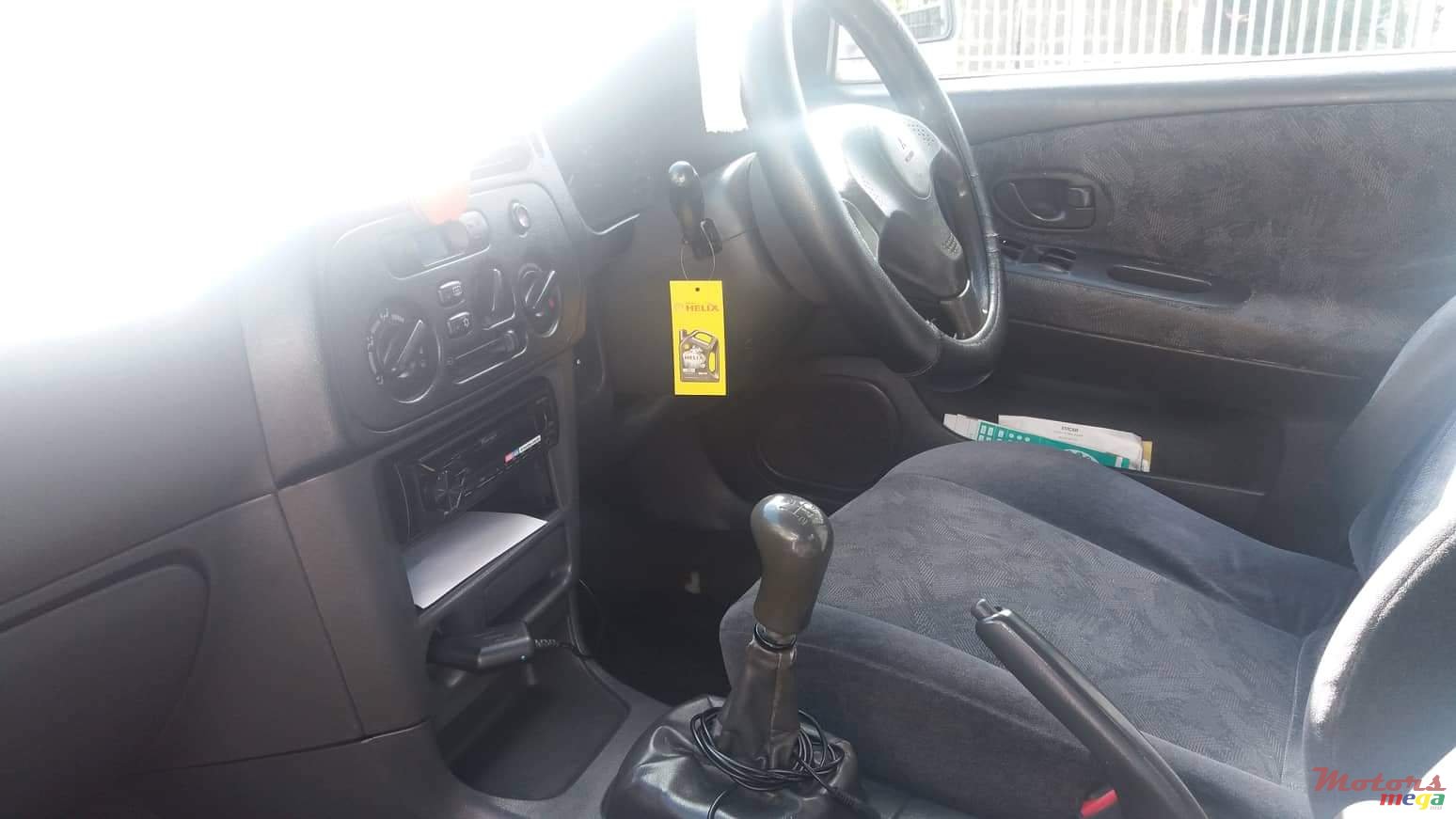 1999' Mitsubishi Lancer photo #4