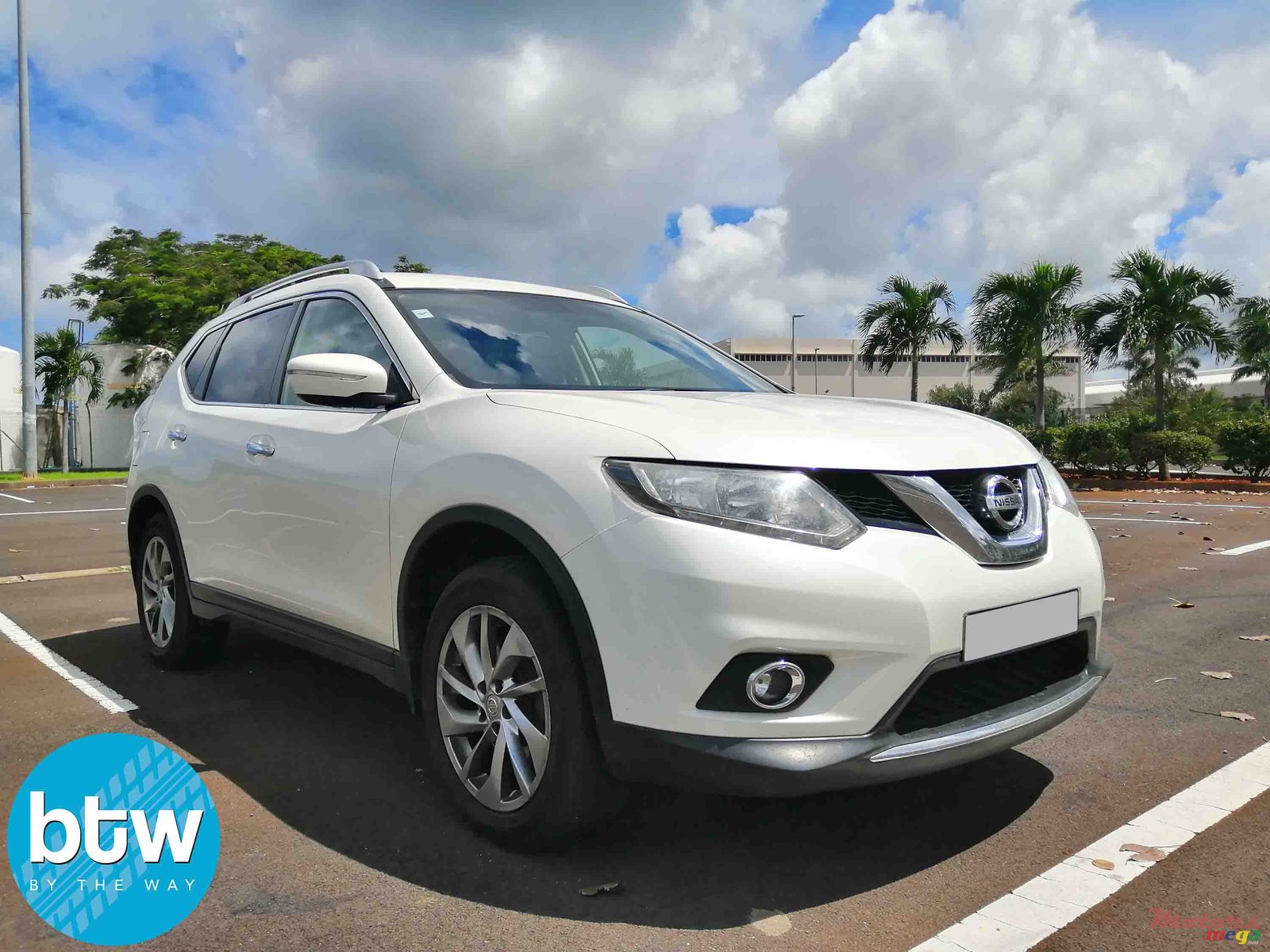 2016' Nissan X-Trail 7 seater photo #1