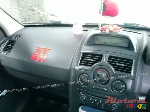 2006' Renault Megane NO photo #3