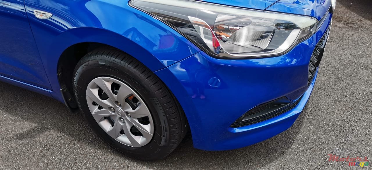 2015' Hyundai i20 photo #4