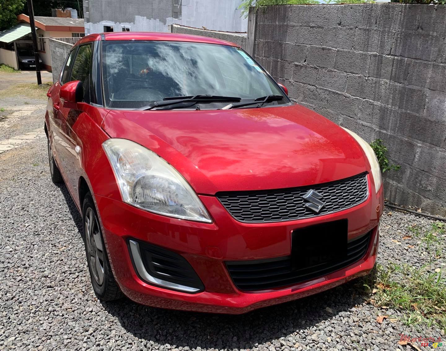 2013' Suzuki Swift 1.2 photo #2