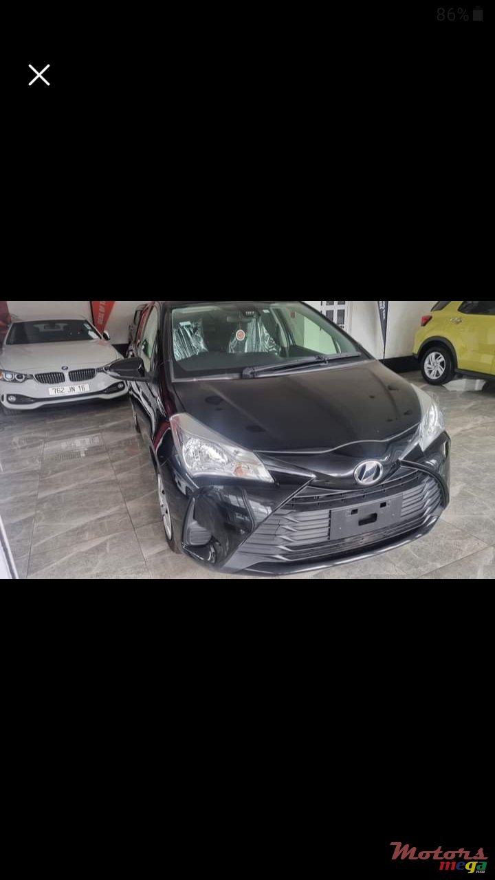 2018' Toyota Vitz photo #2
