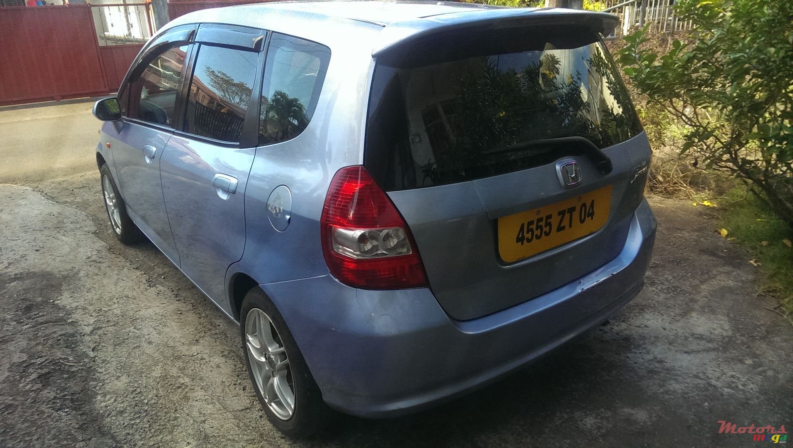 2004' Honda Jazz photo #2