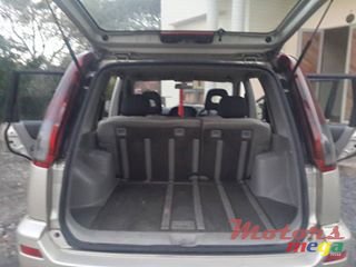 2003' Nissan X-Trail photo #2
