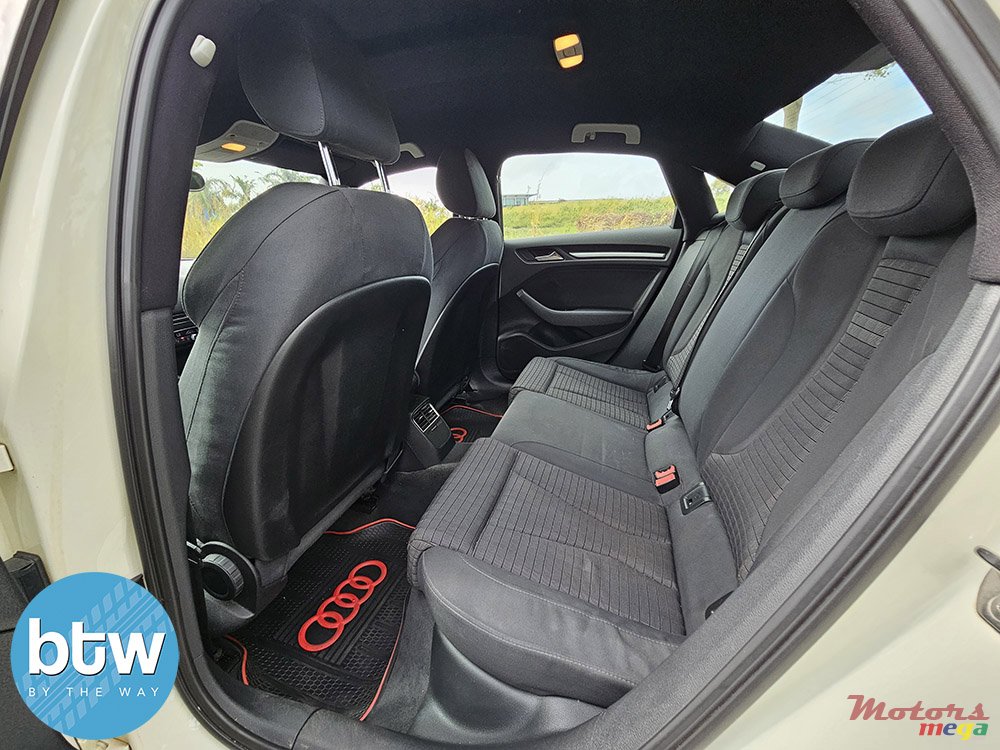 2015' Audi A3 photo #6