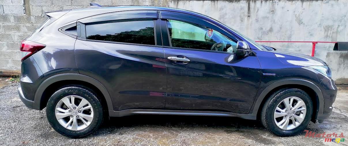 2015' Honda HR-V Vezel photo #2