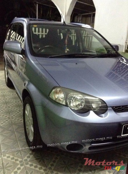 2004' Honda HR-V photo #1