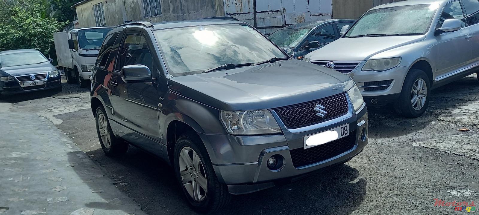 2008' Suzuki Grand Vitara photo #1