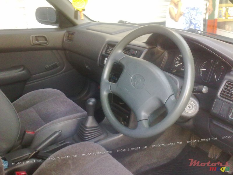 1996' Toyota Corolla photo #2