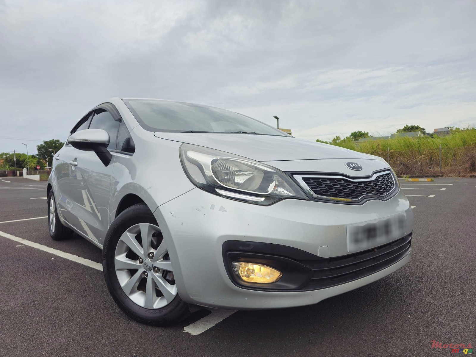 2013' Kia Rio 1.4L photo #2