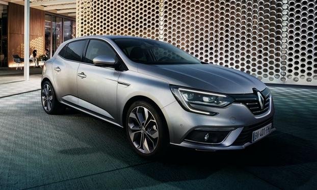 2016 Renault Megane Unveiled Ahead of Frankfurt Debut