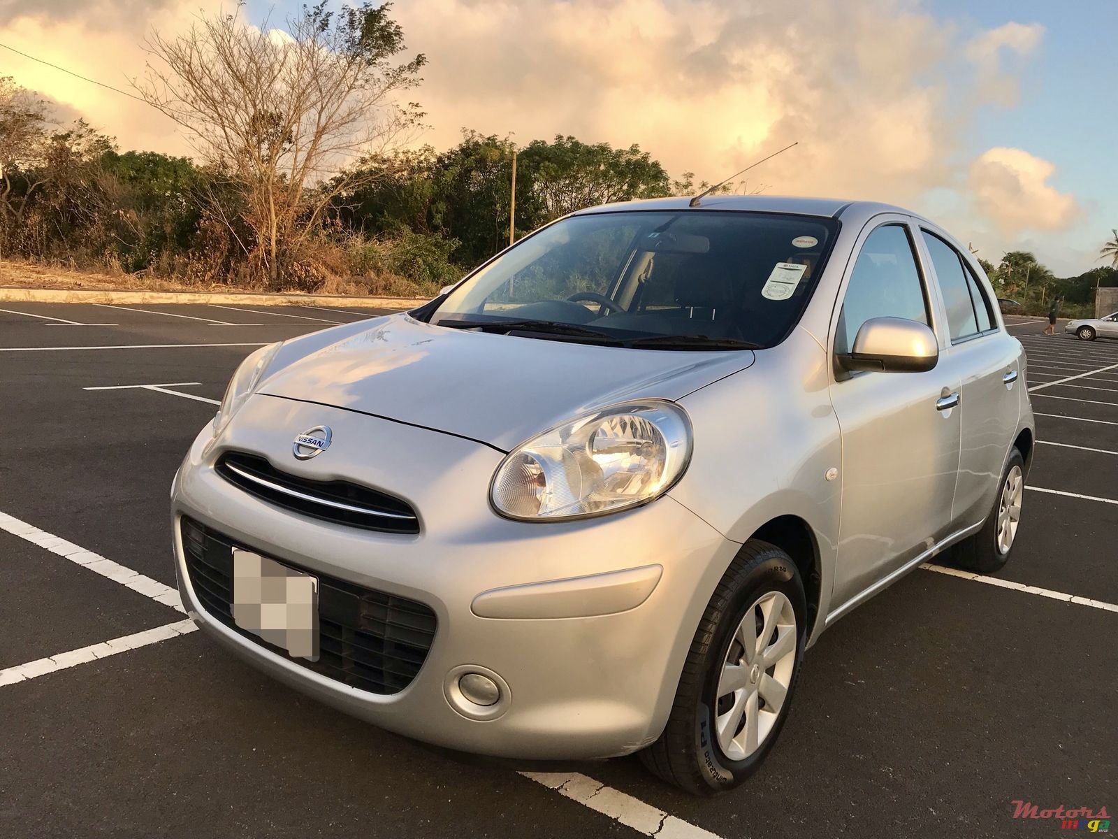 2013' Nissan March photo #3