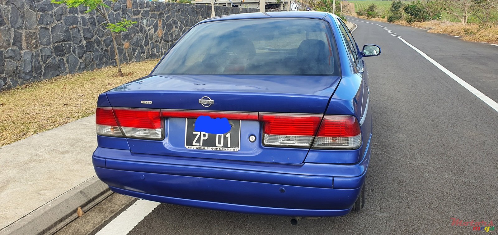 2001' Nissan Bluebird B15 photo #3